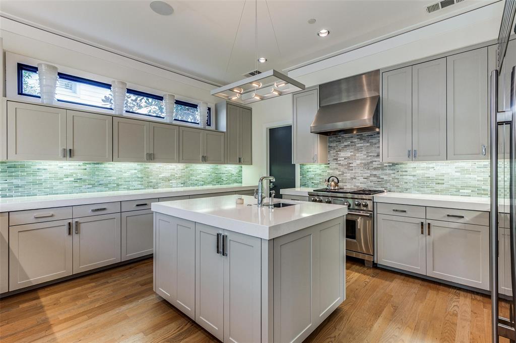 Highland Park 04 Instl - Residential