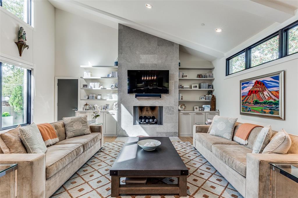 Highland Park 04 Instl - Residential