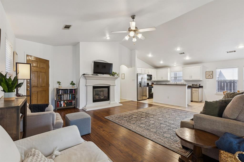 Villages Of Woodland Spgs W - Residential