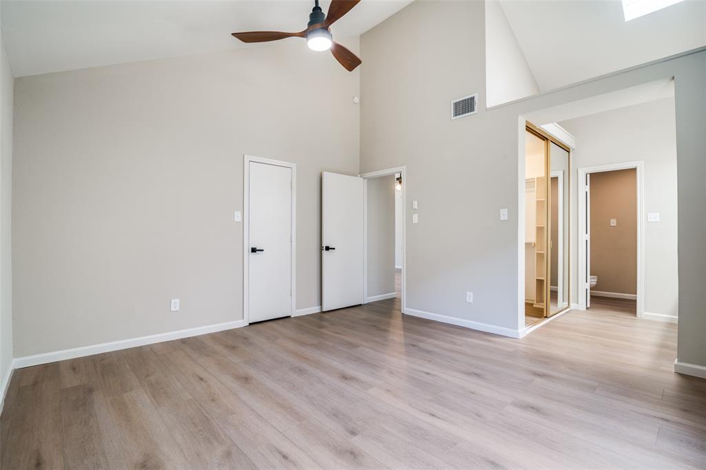 Village Green 01 - Residential