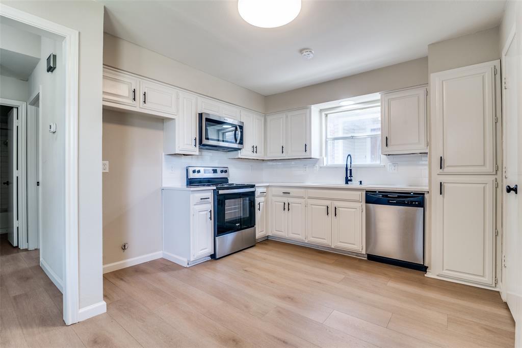 Village Green 01 - Residential