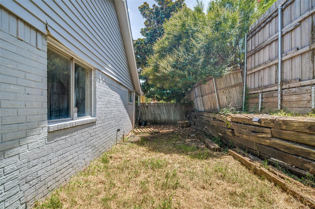 Village Green 01 - Residential