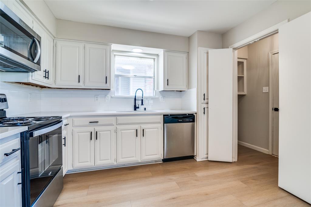 Village Green 01 - Residential