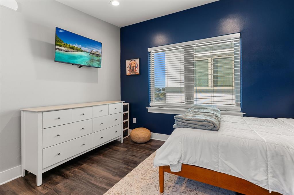 Moodie & Evans #1 Sub - Residential