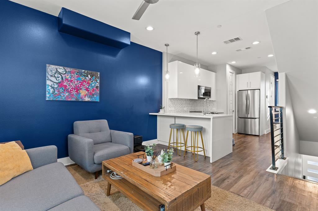 Moodie & Evans #1 Sub - Residential