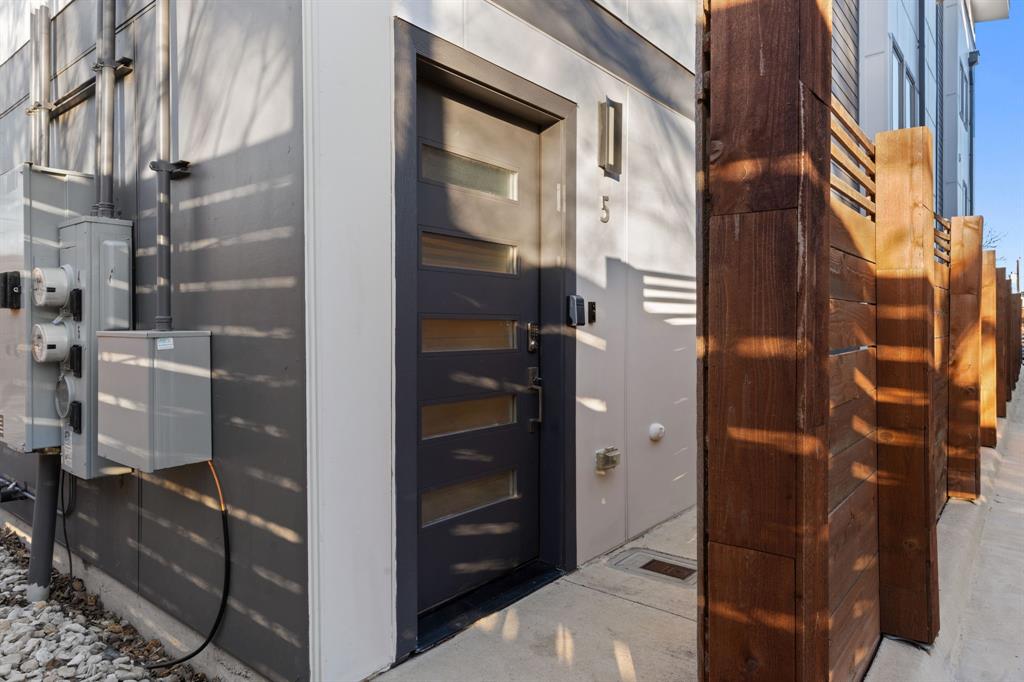 Moodie & Evans #1 Sub - Residential