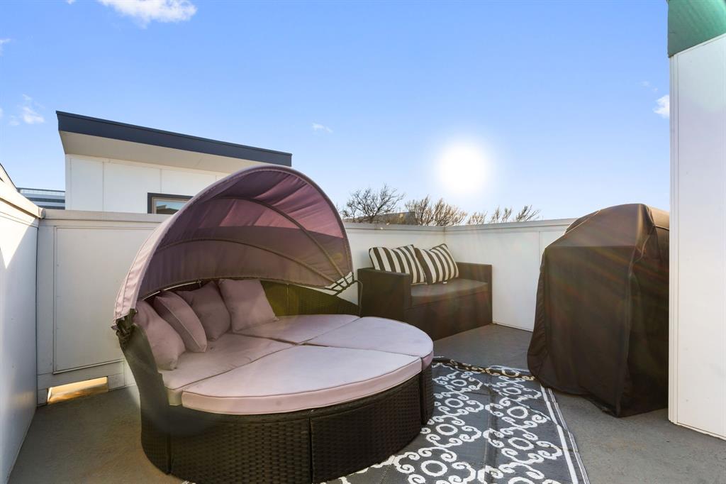 Moodie & Evans #1 Sub - Residential