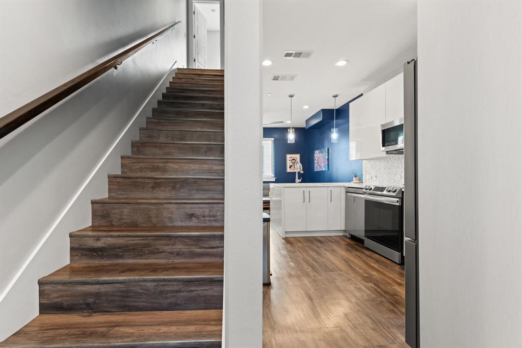 Moodie & Evans #1 Sub - Residential