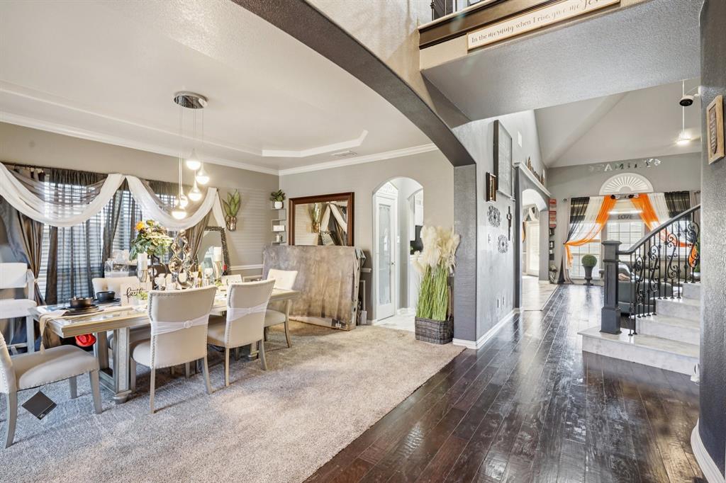 400 Shadow Creek Drive