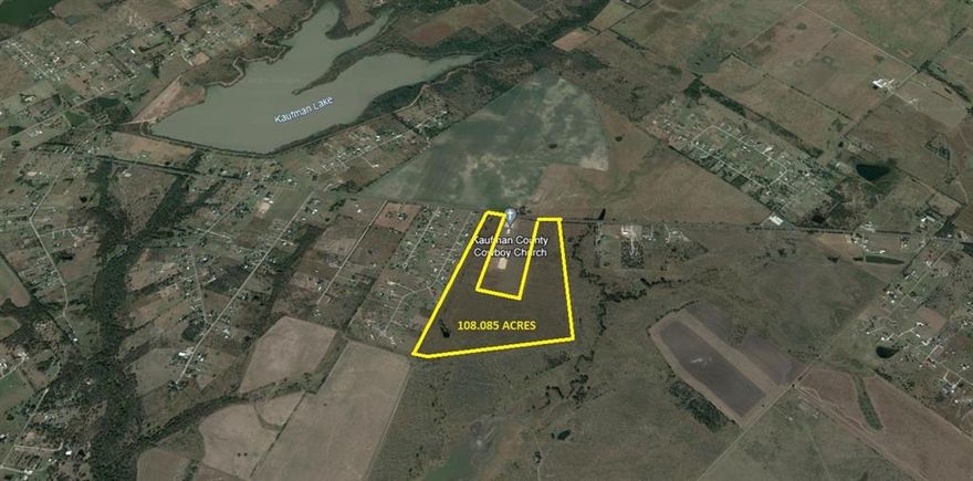 108 AC Tract  in Kaufman, TX!  This is a prime piece of real estate in a great area. Excellent street views and very visible from the Highway. About 700 LF of road frontage.  There is a small shop on the NW corner of the property. Electric and Water on site. This piece is perfect for personal use , Develpment or a buy and hold  investment property. Located just  30 miles from  Dallas. AG Exempt. Bring all of your ideas to this large tract!
