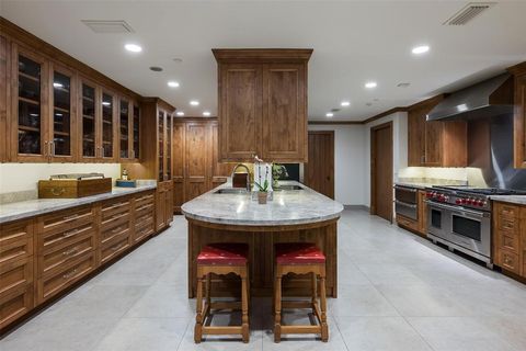 Tiny photo for 3711 Lexington Avenue, Highland Park, TX 75205 (MLS # 21088935)