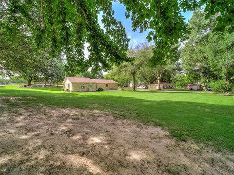 A home in Eustace