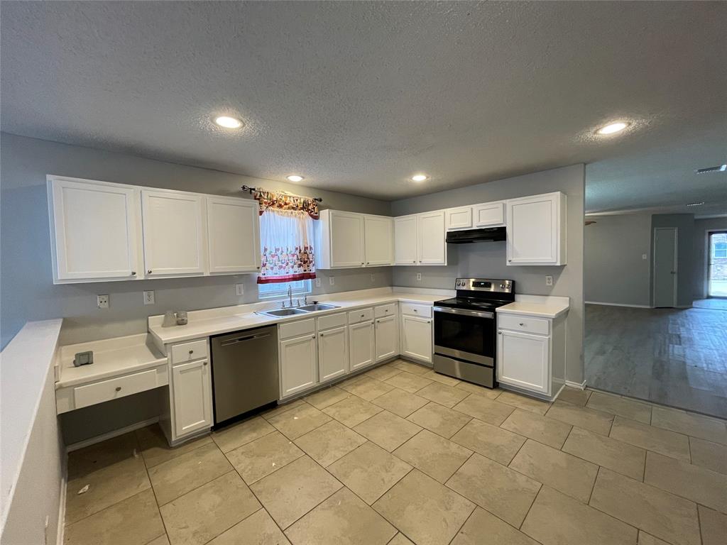 Legends Of Mckinney Ph II - Residential Lease