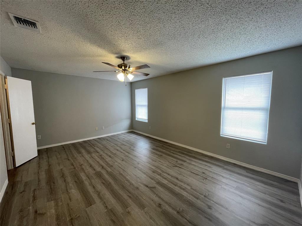 Legends Of Mckinney Ph II - Residential Lease