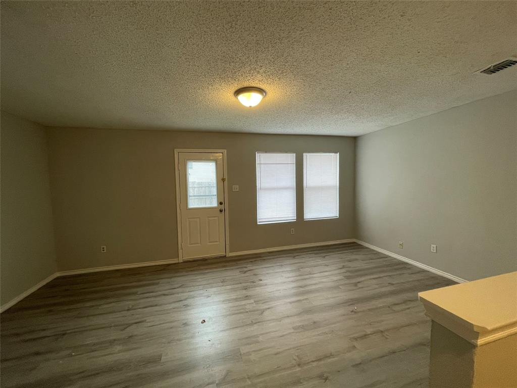 Legends Of Mckinney Ph II - Residential Lease