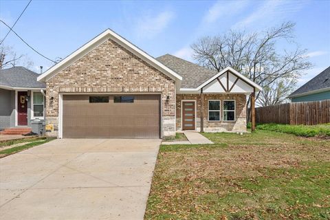 Photo of 3508 Washington Street, Greenville, TX 75401 (MLS # 21206225)