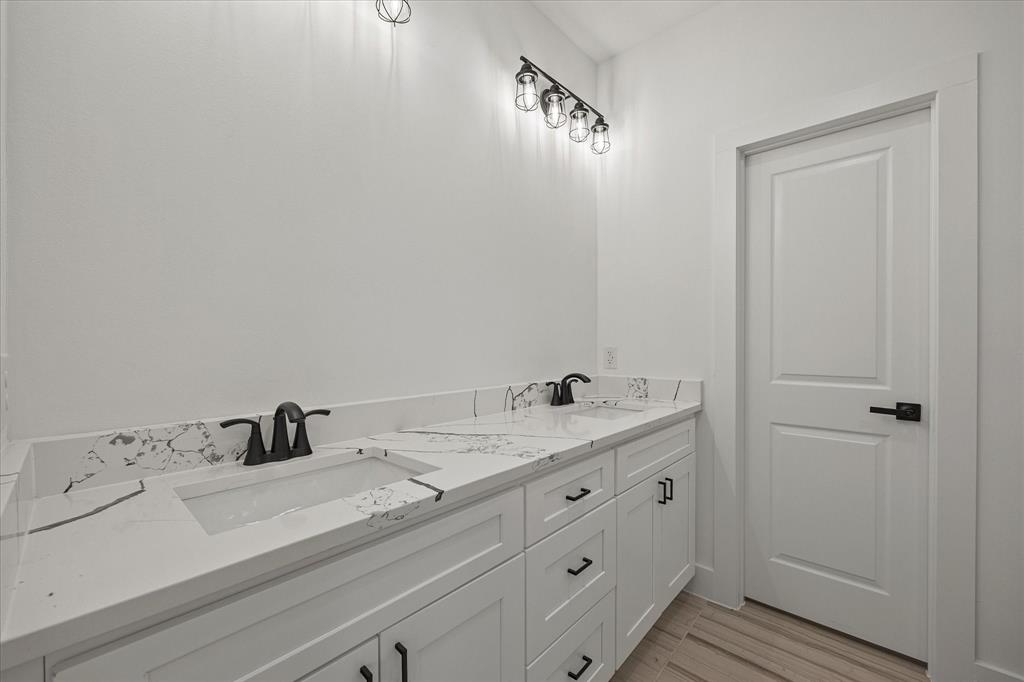 Orig Town Of Greenville - Residential