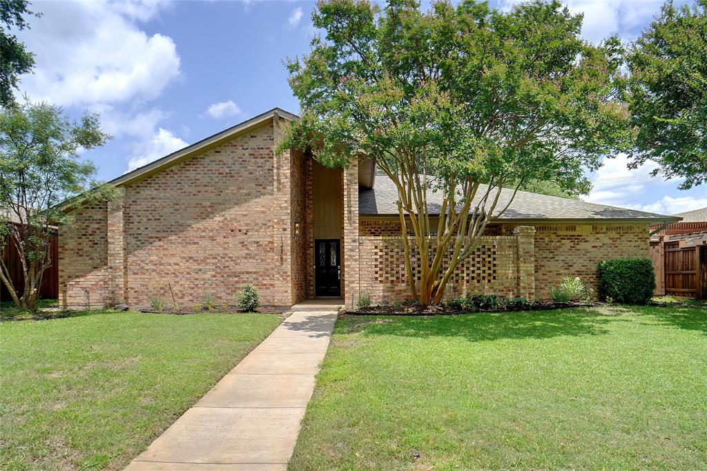 1318 Huntington Drive