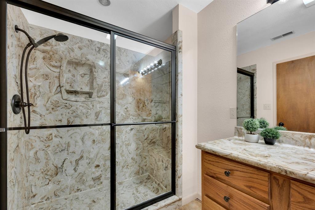 Country Club Estate Hillsboro - Residential