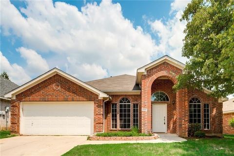 Photo of 1707 Falcon Drive, Corinth, TX 76210 (MLS # 21219232)