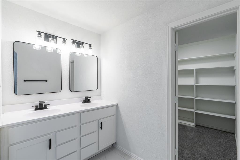 Raintree Estates - Residential