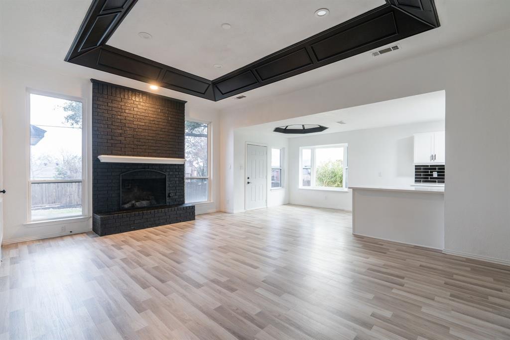 2511 Pepper Tree Circle