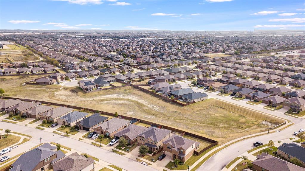 Hawthorne Mdws - Residential