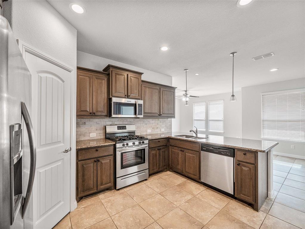 Hawthorne Mdws - Residential