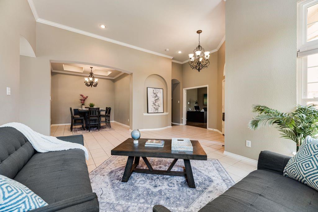 7301 Summer Glen Drive