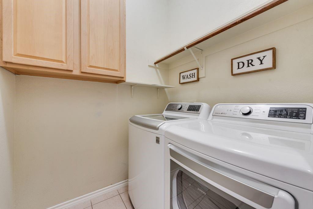 Stanford Meadow Ph One - Residential