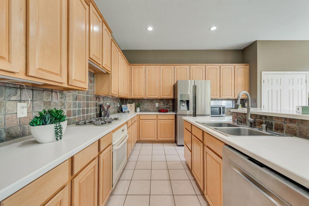 Stanford Meadow Ph One - Residential