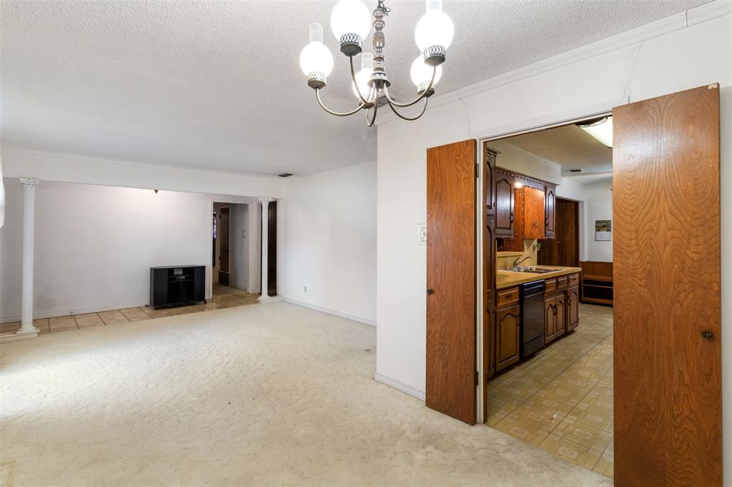 Forest Hills 13 - Residential