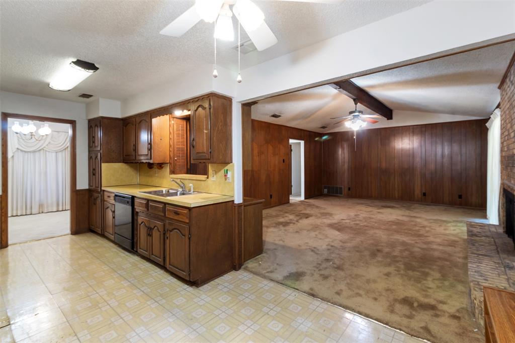 Forest Hills 13 - Residential