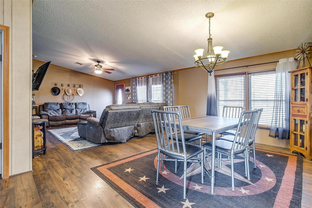 Photo 3 of 40 of 2508 Willow Oak Lane house