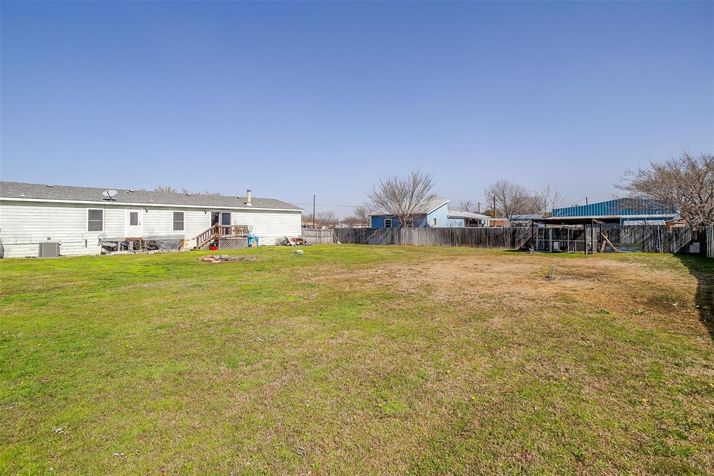Photo 2 of 40 of 2508 Willow Oak Lane house