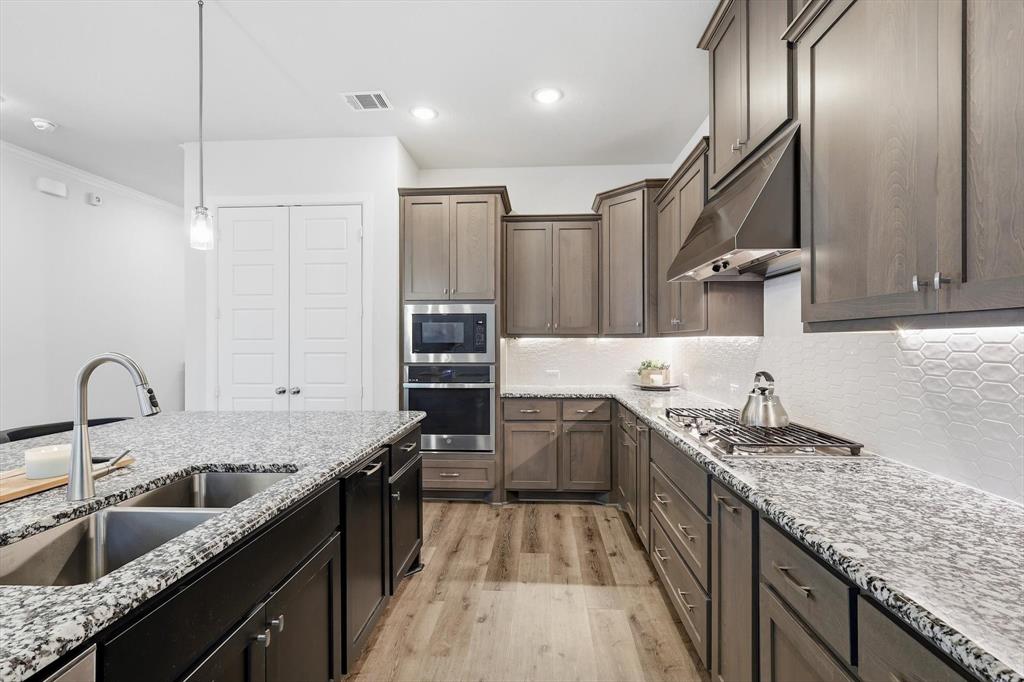 Viridian Village 3a - Residential