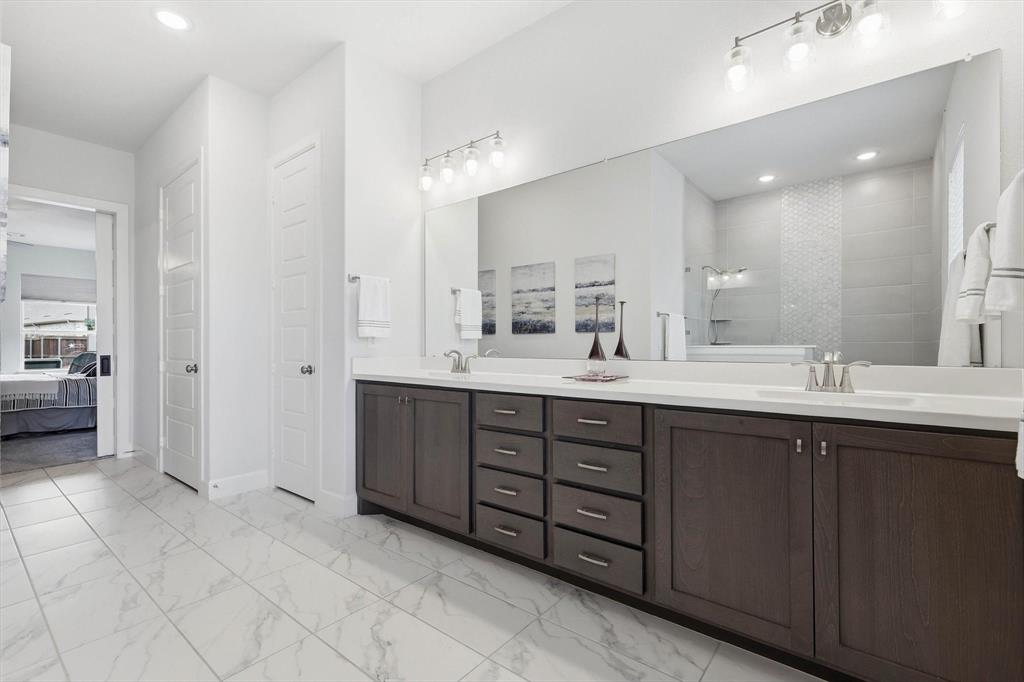 Viridian Village 3a - Residential