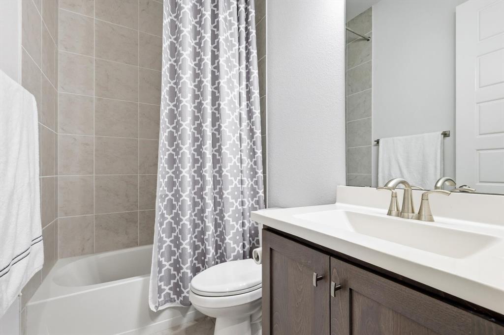 Viridian Village 3a - Residential