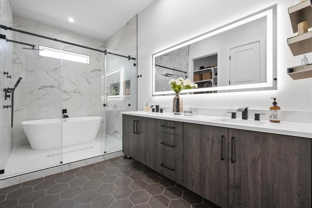 Roosevelt Manor 1st Inst - Residential