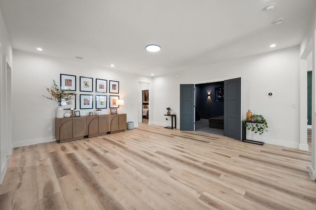 Roosevelt Manor 1st Inst - Residential