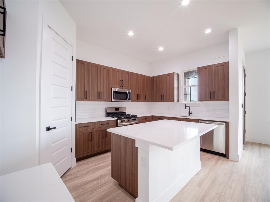 3453 Sanjeev Drive