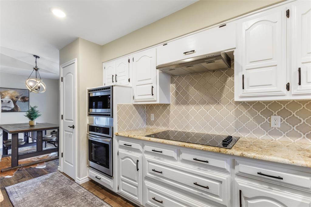 2228 Fountain Head Drive