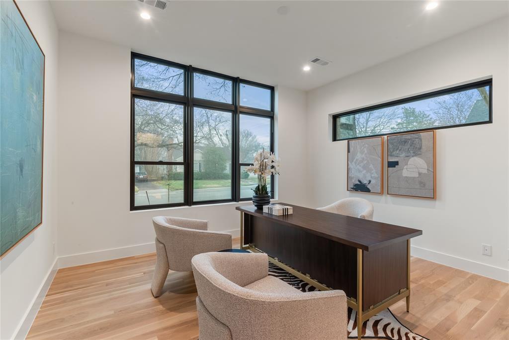 MONTEBELLO PARK - Residential