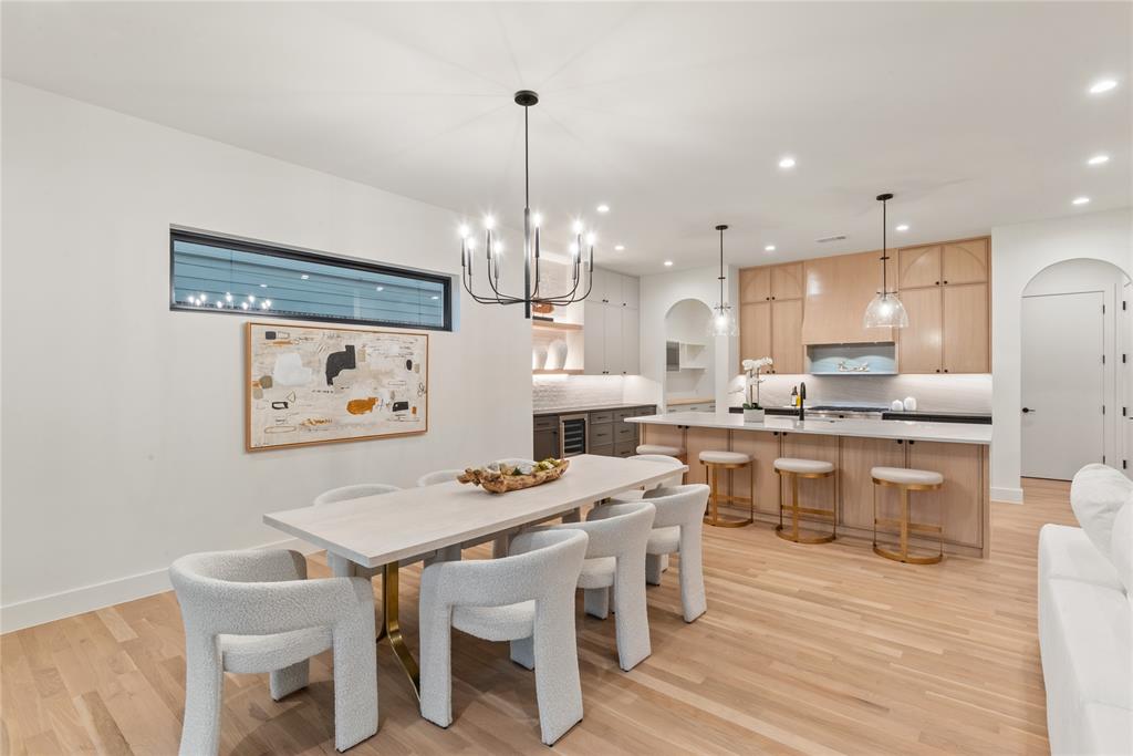 MONTEBELLO PARK - Residential