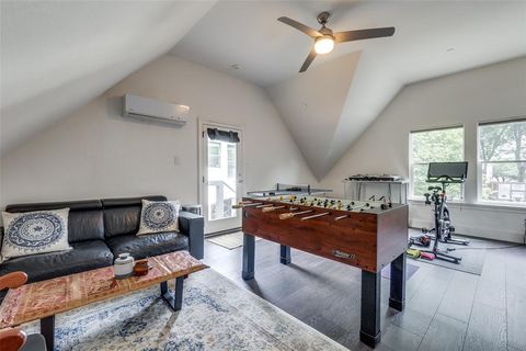 Tiny photo for 2829 Dyer Street, University Park, TX 75205 (MLS # 21173814)