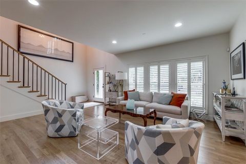 Tiny photo for 2829 Dyer Street, University Park, TX 75205 (MLS # 21173814)