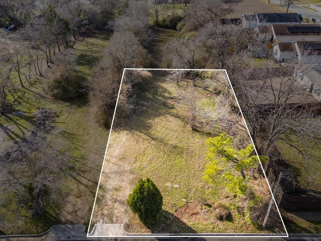 5204 Anderson Street