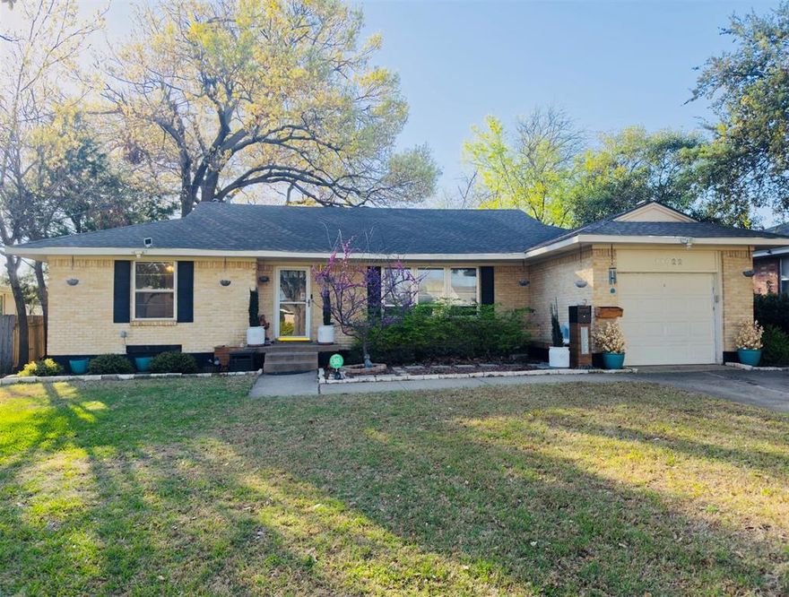 This charming 1,300+ sq ft home offers a fantastic opportunity for first-time buyers or investors looking for a property with solid bones and great potential. While the home is modest in size, it features a generously sized backyard—perfect for entertaining, gardening, or future expansion.
Inside, you’ll find original 1958 hardwood floors that are in good condition and add timeless character throughout the home. The walls have already been primed, providing a blank canvas ready for your personal touch with fresh paint. The kitchen is surprisingly spacious for a home of this size, offering plenty of room to create your ideal cooking and gathering space.
Major systems have been well maintained, including a newer HVAC system and a roof that is in visibly good condition, helping to reduce immediate big-ticket concerns. The property is surrounded by a unique mix of native and exotic plants and trees, adding charm and a touch of natural beauty.
Located in a quiet neighborhood with friendly neighbors, this home provides a peaceful setting while still being a smart investment. With just some cosmetic updates needed, it’s priced to sell quickly—don’t miss your chance to bring this character-filled home to life.