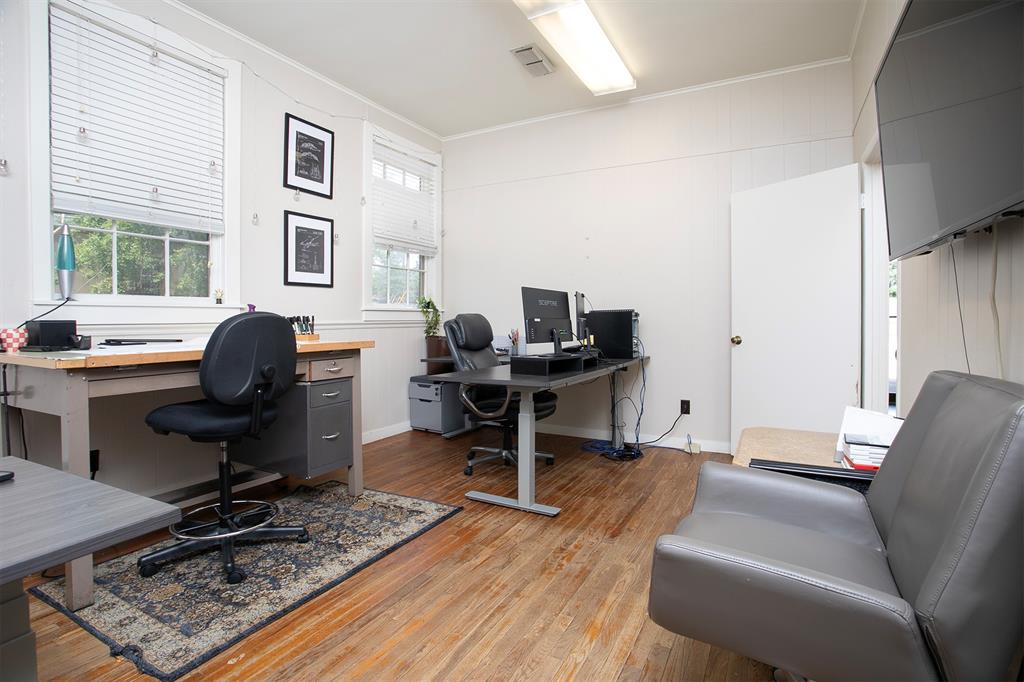 CITY OF TYLER - Commercial Sale