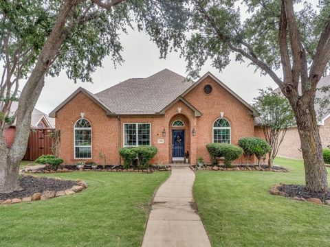 1676 Castle Pines Drive Frisco TX 75036